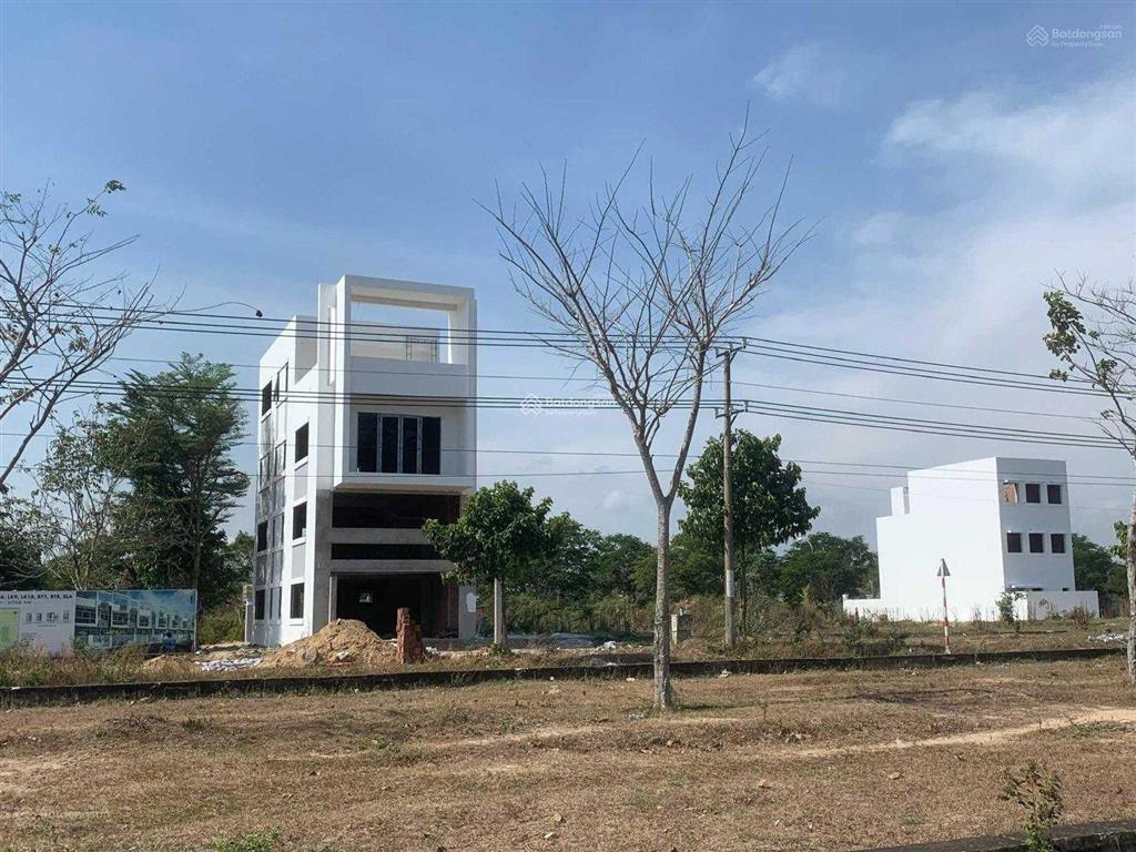 Khách cần tiền bán gấp nền biệt thự dự án sunflower city 215m2 giá 1,5 tỷ.  0935 373 ***