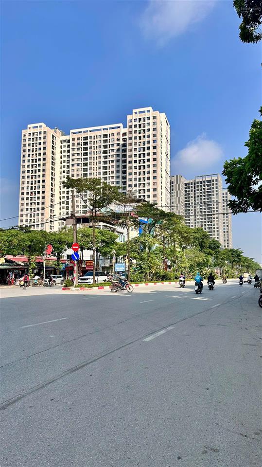 Bán nhà c4 mặt phố nhổn  gần cổng chào hoài đức  hn  kinh doanh đỉnh cao