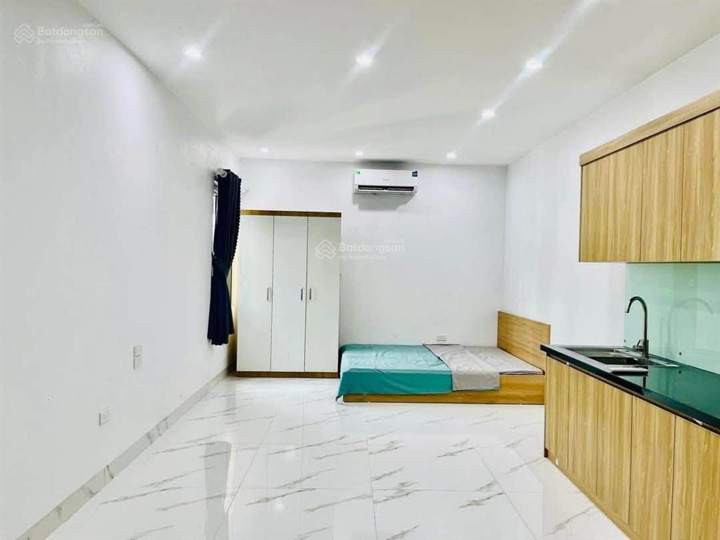 Cho thuê ccmn kim quan thượng mới tinh  thang máy  full nội thất