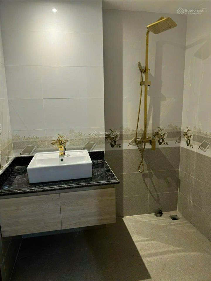 Cho thuê ccmn cao cấp phố lâm hạ long biên 1 n+1k