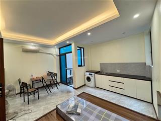 Cho thuê ccmn phố hoàng như tiếp long biên  full nội thất  nội thất xịn  thang máy