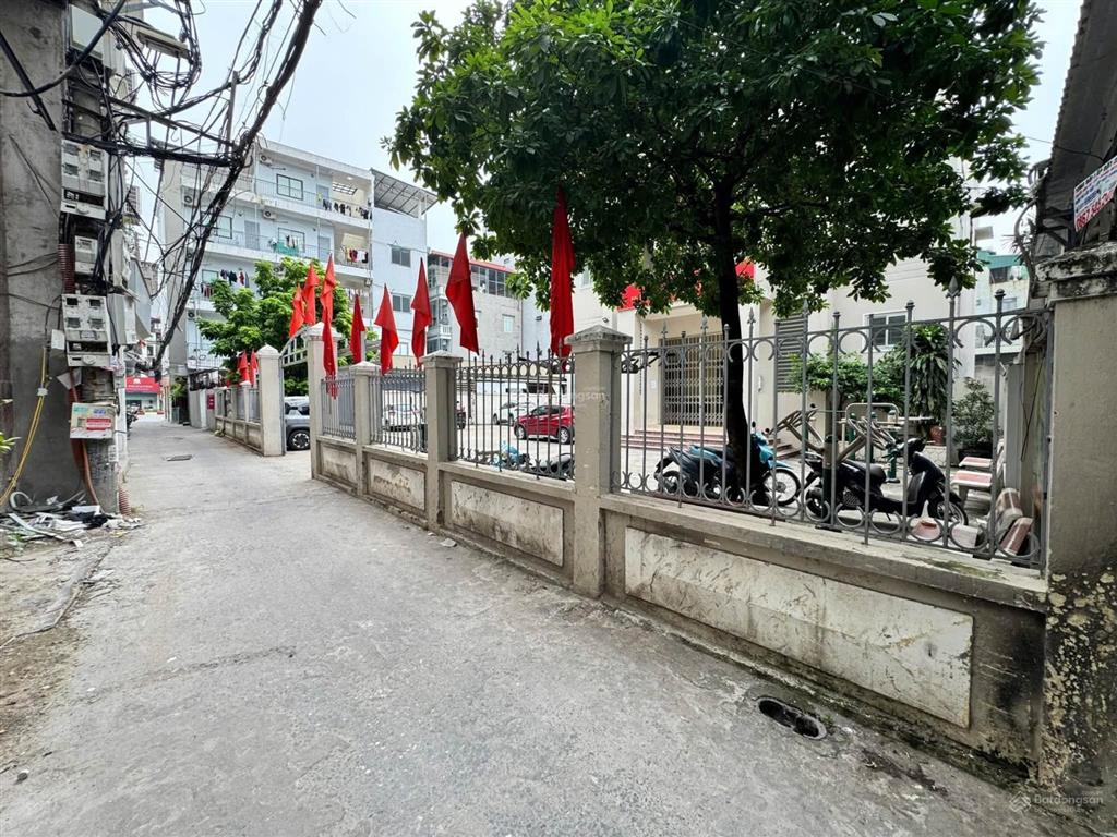 Cho thuê ccmn phố hoàng như tiếp long biên  full nội thất  nội thất xịn  thang máy