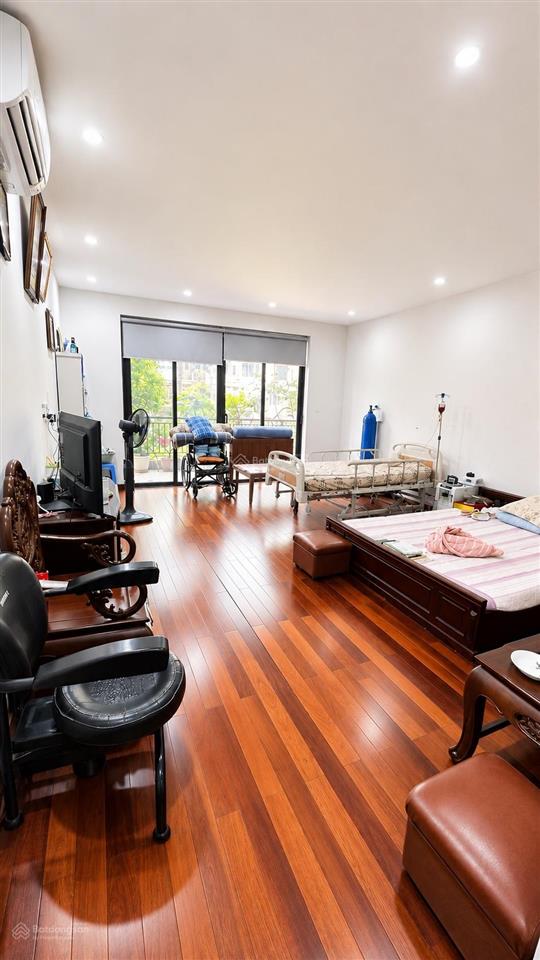 Liền kề tân tây đô 5 tầng thang máy  ô tô đỗ cửa  view vườn hoa  chủ mót bán