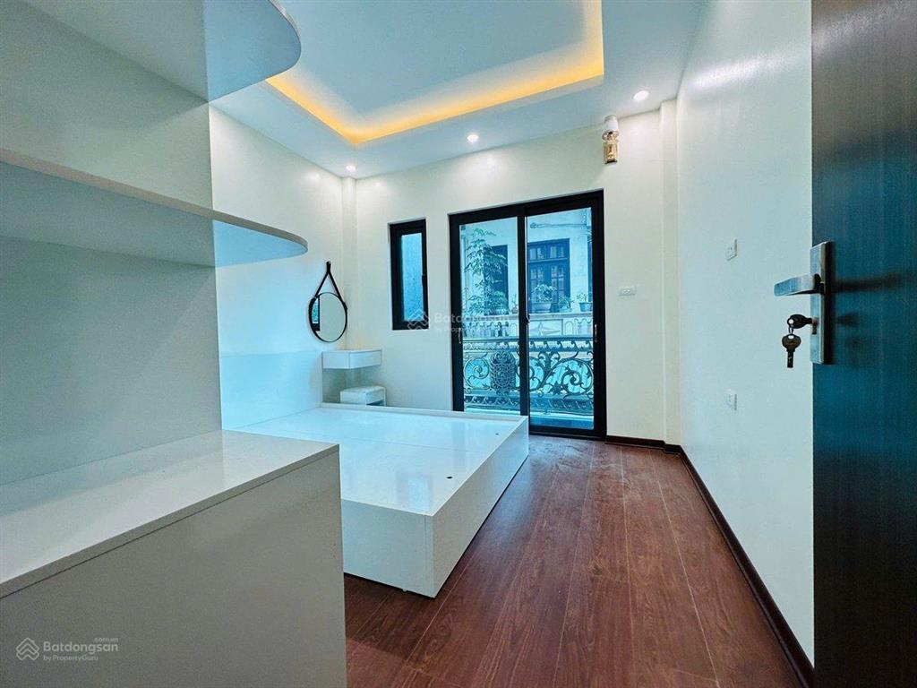 Bán nhà phân lô phú diễn, bắc từ liêm, ô tô đỗ cửa, thang máy, nhà mới hoàn thiện