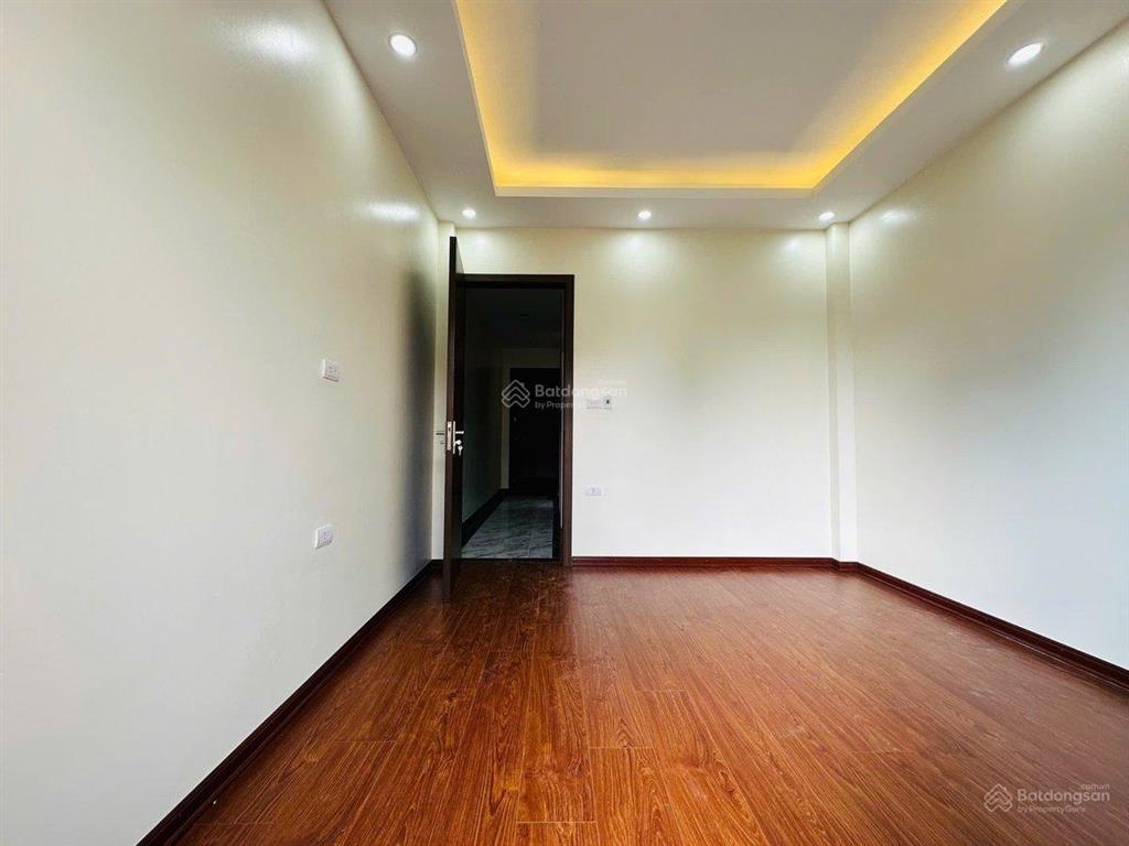 Bán nhà phân lô phú diễn, bắc từ liêm, ô tô đỗ cửa, thang máy, nhà mới hoàn thiện