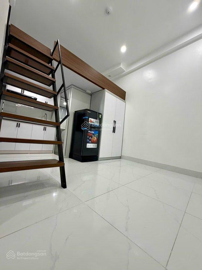 Bán ccmn văn trì, bắc từ liêm  7 tầng thang máy  16 phòng khép kín  dòng tiền 800tr/năm