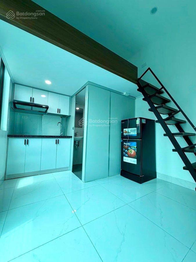 Bán ccmn văn trì, bắc từ liêm  7 tầng thang máy  16 phòng khép kín  dòng tiền 800tr/năm