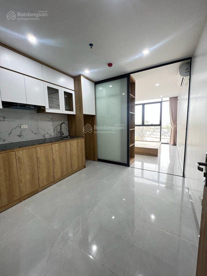 Bán tòa nhà văn phòng mặt phố  28 phòng studio  dòng tiền 2,2 tỷ/năm