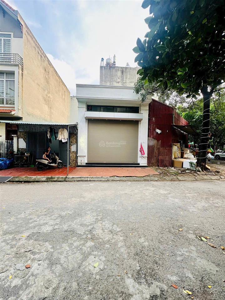 Bán đất phân lô tđc nam từ liêm vỉa hè ô tô tránh view vườn hoa