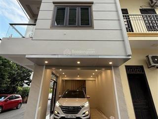 Bán nhà lô góc phương canh nam từ liêm ô tô tránh ô tô vào nhà kinh doanh