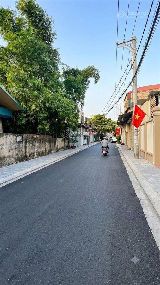 Giảm 900 triệu nhà 97m2 mặt tiền 8m tiềm năng xây ccmn phú minh, bắc từ liêm