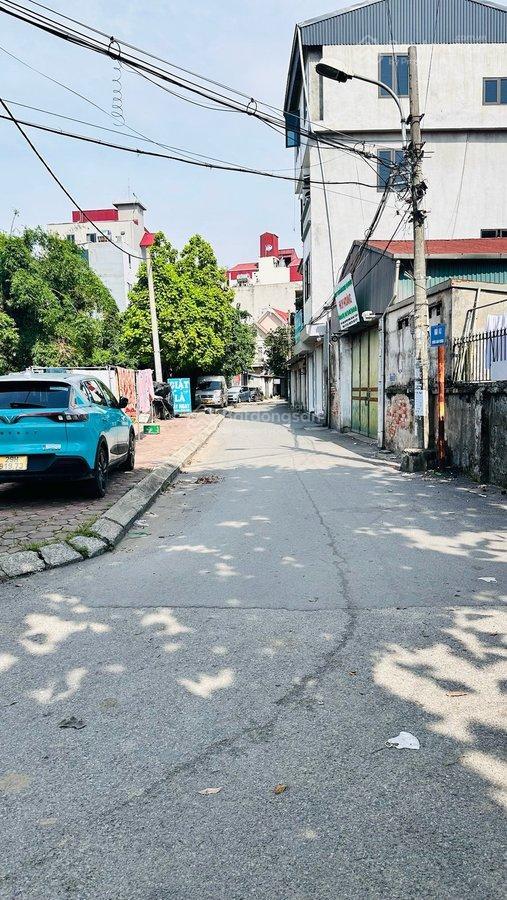 Hạ chào 1 tỷ, giá mới 11.6 tỷ có nhà ô tô đỗ cửa, view hồ tại nam từ liêm