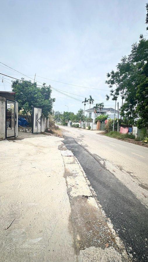 Bán đất đẹp thôn yên xuân 140m2  lô góc  đối diện cổng dhqg hn
