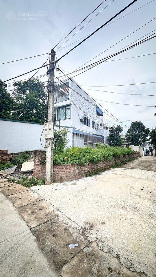 Bán đất đẹp thôn yên xuân 140m2  lô góc  đối diện cổng dhqg hn