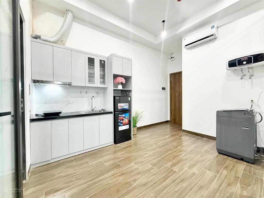 Cho thuê phòng tại võng thị  tây hồ  full nội thất  chỉ 5tr/ tháng