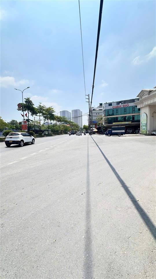 Chủ mót bán giảm sâu nhà lk hinode royal park, mặt đường trục chính hoàng gia 35m