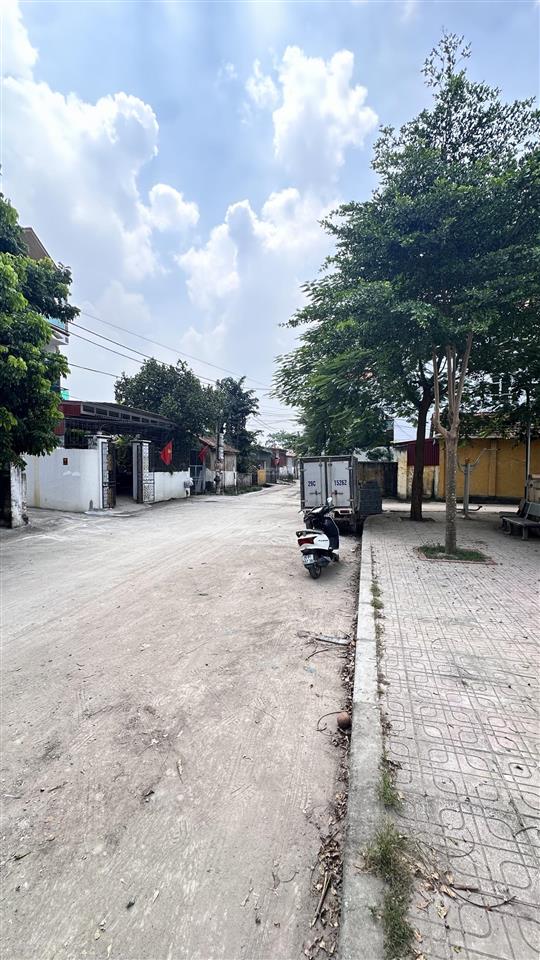 96tr/m2 có nhà 4 tầng tại thọ an, đan phượng  gần hồ thoáng mát  ô tô tránh dừng đỗ ngày đêm
