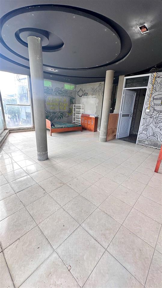 Nhà 7 tầng mặt phố nhổn  mt 9m  gần ga metro và xe bus