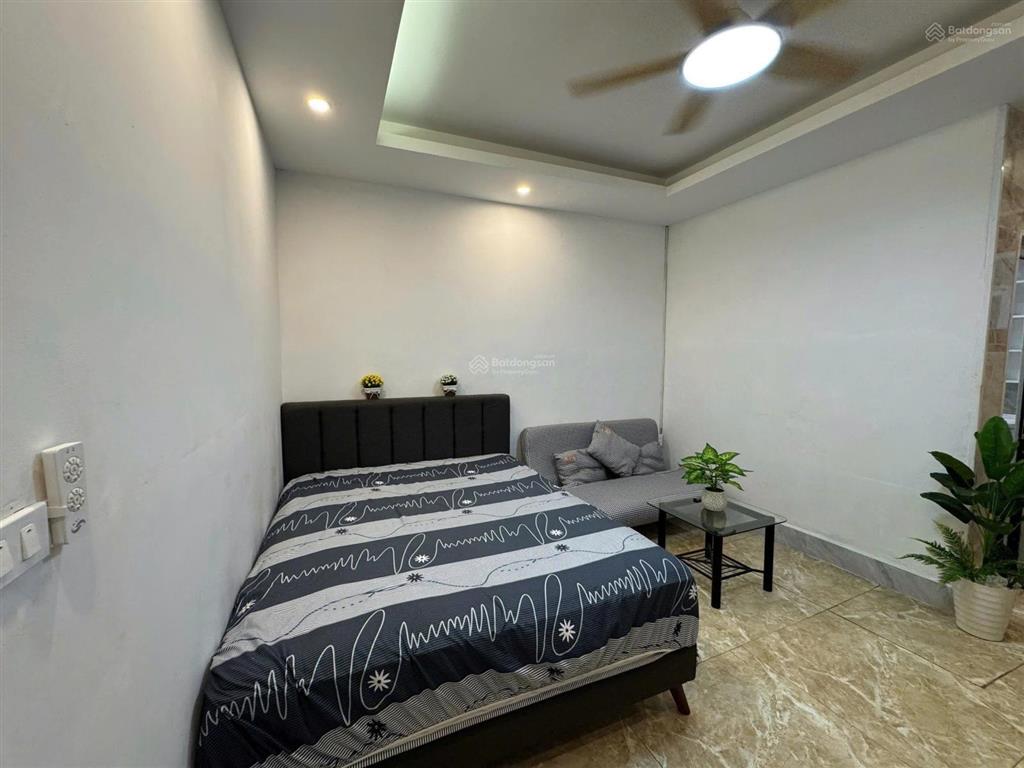 Cho thuê ccmn 1n1k tại hoàng hoa thám ba đình  phòng đẹp thoáng sáng  full nội thất