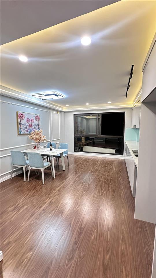 Nhà đẹp 6 tầng thang máy mới xây gần chợ xanh định công  full nội thất đẹp