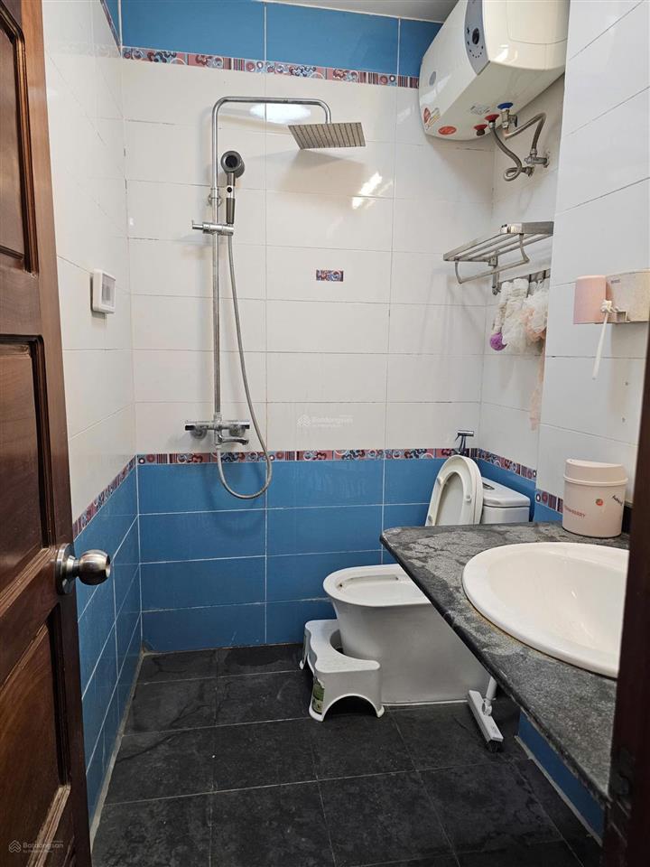 Cho thuê nhà trọ 6pn, 8wc tại âu cơ, tứ liên, tây hồ, 26 triệu, 80m2