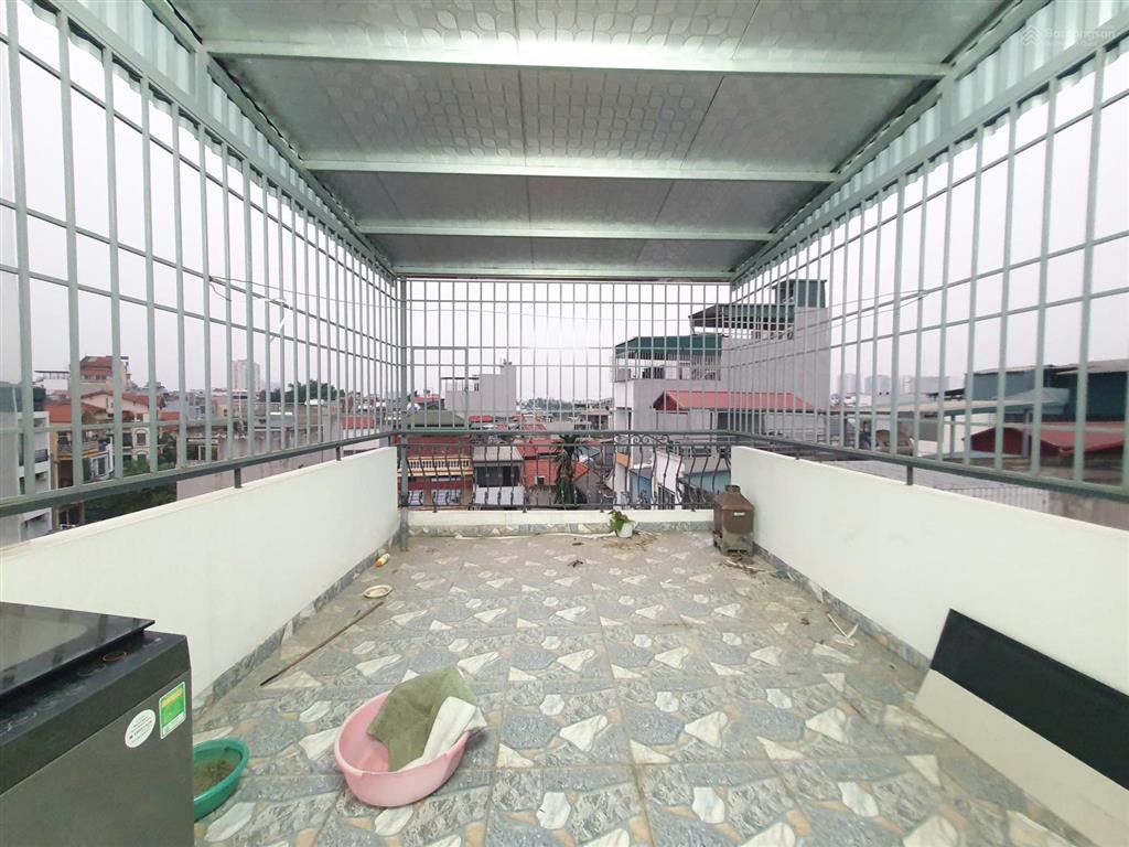 Nhà trọ ngọc thụy, long biên  t.máy mà rẻ quá trời
