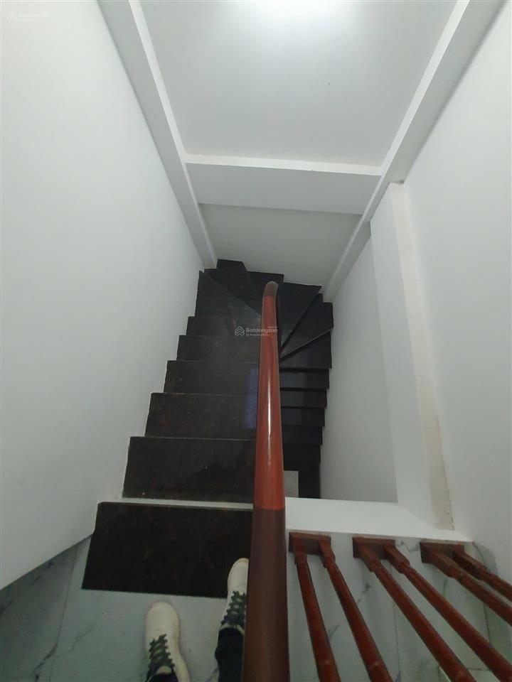 Nhà trọ ngọc thụy, long biên  t.máy mà rẻ quá trời