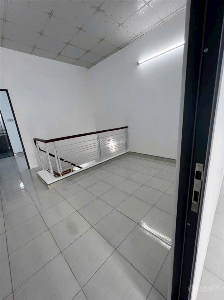 Nhà 3pn mới 99,9% rộng rãi công năng ngay chợ liên khu bình tân chỉ 4,35 tỷ tl