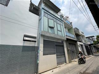 Bán nhà giá rẻ nhất khu vực, vị trí cực đẹp, sát nhà thờ, vài bước chân, chỉ 3,489 tỷ