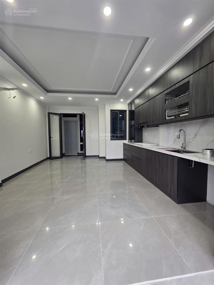 Phú thượng  54m 6t xây mới thang máy mt rộng  ngõ rộng thoáng  5pn đại gia đình ở  sổ đẹp