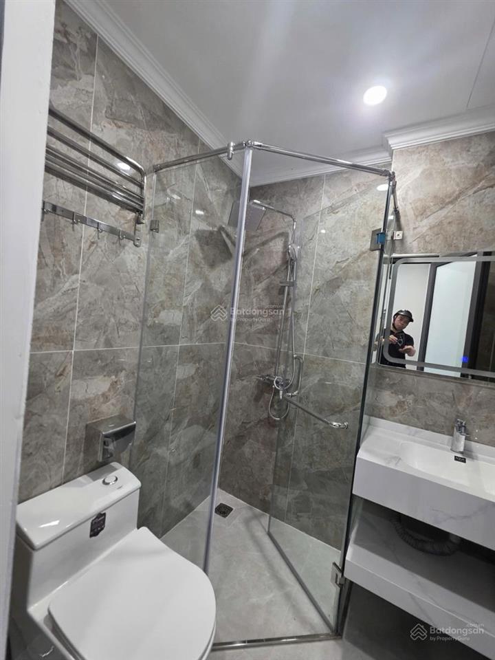 Phú thượng  54m 6t xây mới thang máy mt rộng  ngõ rộng thoáng  5pn đại gia đình ở  sổ đẹp