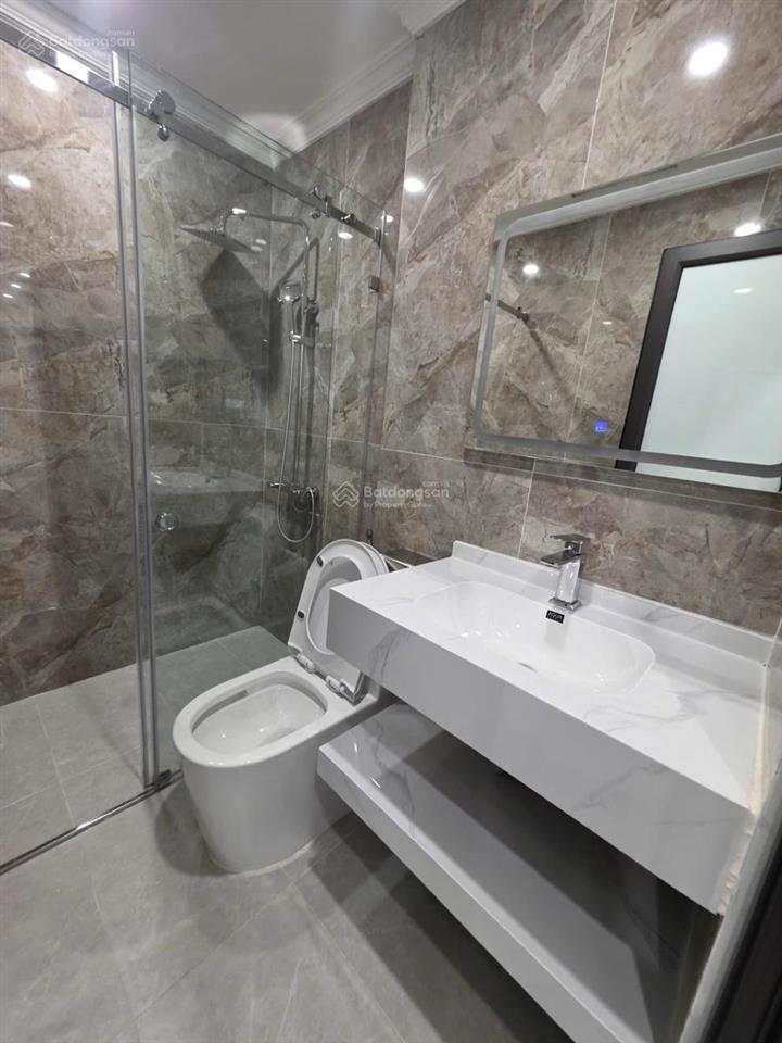 Phú thượng  54m 6t xây mới thang máy mt rộng  ngõ rộng thoáng  5pn đại gia đình ở  sổ đẹp