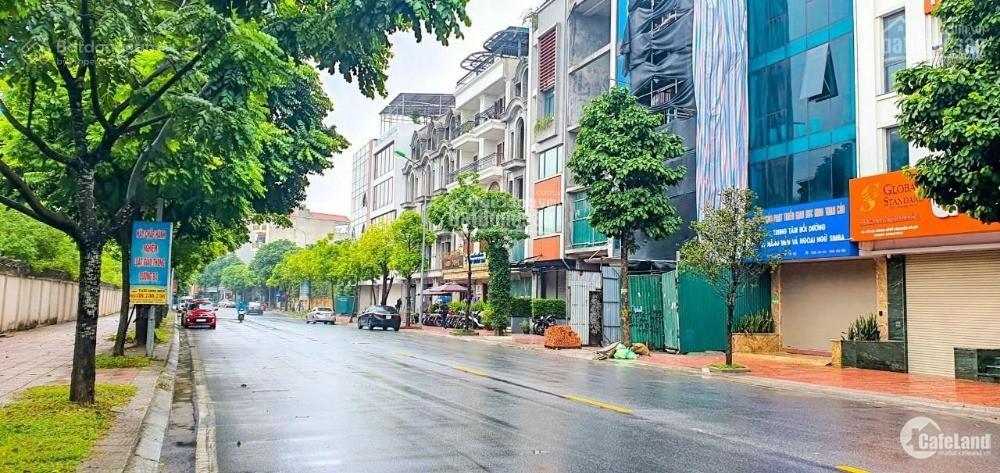 Phân lô mặt hồ siêu vip ô tô tránh  100m mt 5.5m  phong thuỷ đẳng cấp lưng tựa núi mặt nhìn ra hồ