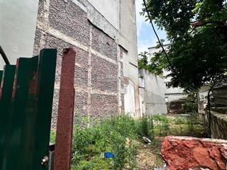 Lạc long quân  163m mt 7m  ô tô vào  dân trí cao  sổ nở hậu  xây dòng tiền hoặc biệt thự