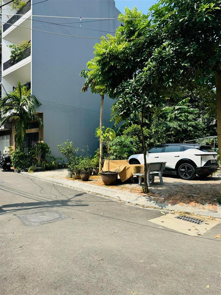 Hàng hiếm tại ngọc thụy, 11,3 tỷ, 52m2, đất thổ cư đẹp, nhiều tiện ích, ô tô tránh và vào nhà