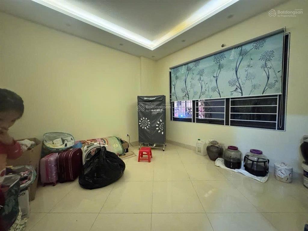Phân lô ái mộ  50m 5t mt rộng  2 thoáng trước sau  vị trí cực đẹp  ko qh  sổ đẹp  ngõ rộng