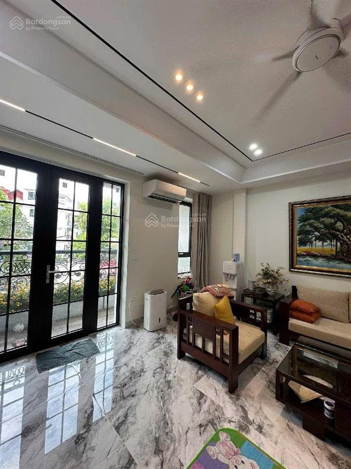Phân lô vip phố lâm hạ  70m2 7t thang máy mt rộng  ô tô tránh  view hồ  ở sướng