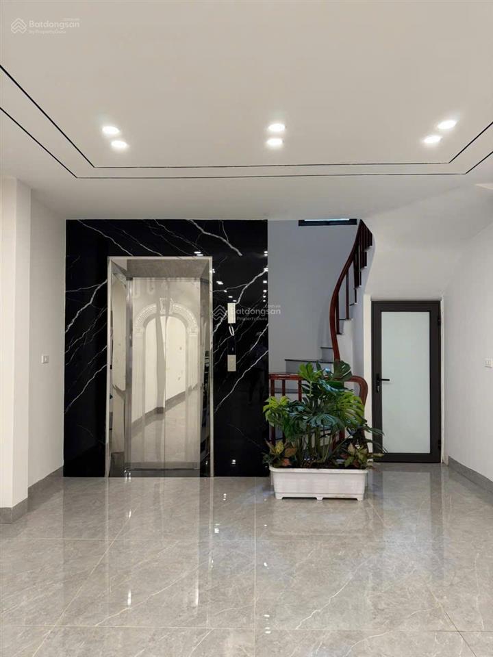 Giảm sốc 3,5 tỷ  phân lô nguyễn sơn  gần 80m2 7t thang máy  ô tô 7 chỗ vào nhà  sổ đẹp