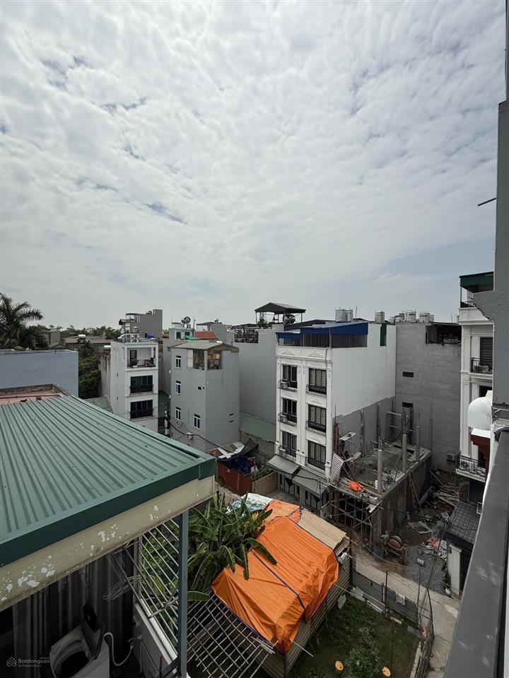Phân lô phúc lợi  33m 5t mt 3.93m  mặt ngõ thông  ngõ rộng 2 thoáng  chủ cần bán giá linh động