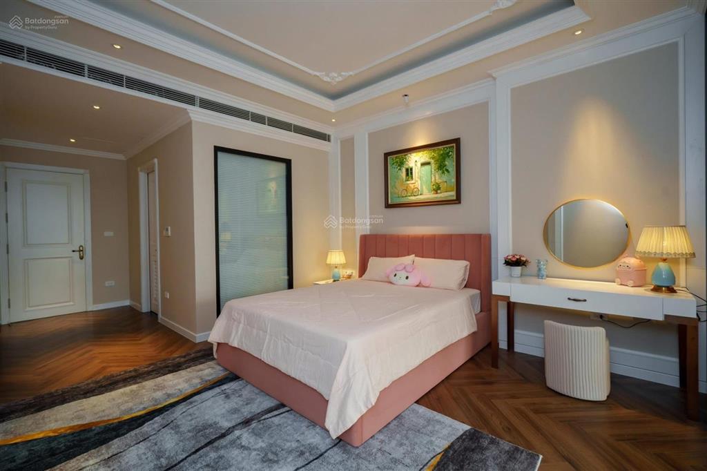 Mặt phố long biên  71m 8t thang máy mt rộng  vỉa hè  kinh doanh  ô tô tránh  sổ đẹp  không qh