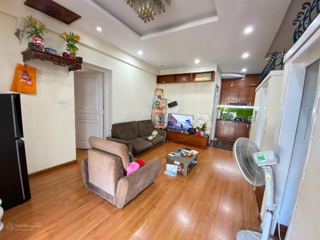 Hơn 5 tỷ sở hữu ngay  chung cư vườn đào  60m tầng trung  view cầu nhật tân  sổ đỏ lâu dài