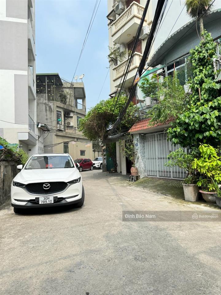 Bán đất ngọc thuỵ  113m mt 5m  mặt ngõ ô tô thông  gần công viên ngọc thuỵ  sổ vuông  ko qh