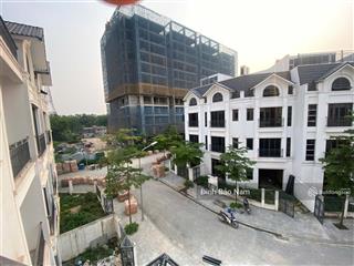 Cho thuê nguyên căn  kđt mễ trì  157m mt rộng  4 tầng thang máy  ô tô tránh  đh âm trần