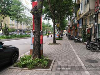 Mặt phố lạc long quân  90m mặt tiền 9m  sổ vuông  không quy hoạch  không lỗi  giá tốt khu