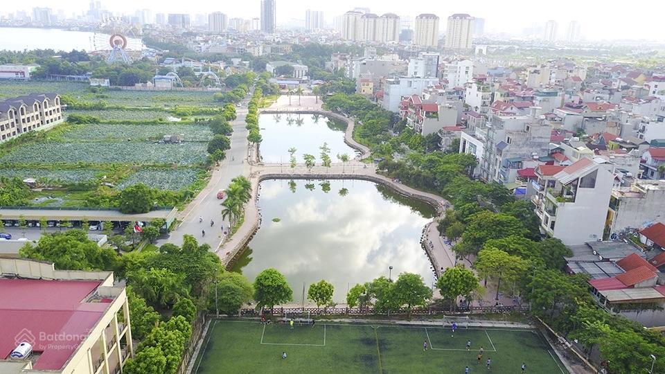 Vị trí cực đẹp  mặt view hồ  2 mặt tiền  120m mt rộng  giá trị gia tăng  kinh doanh sầm uất