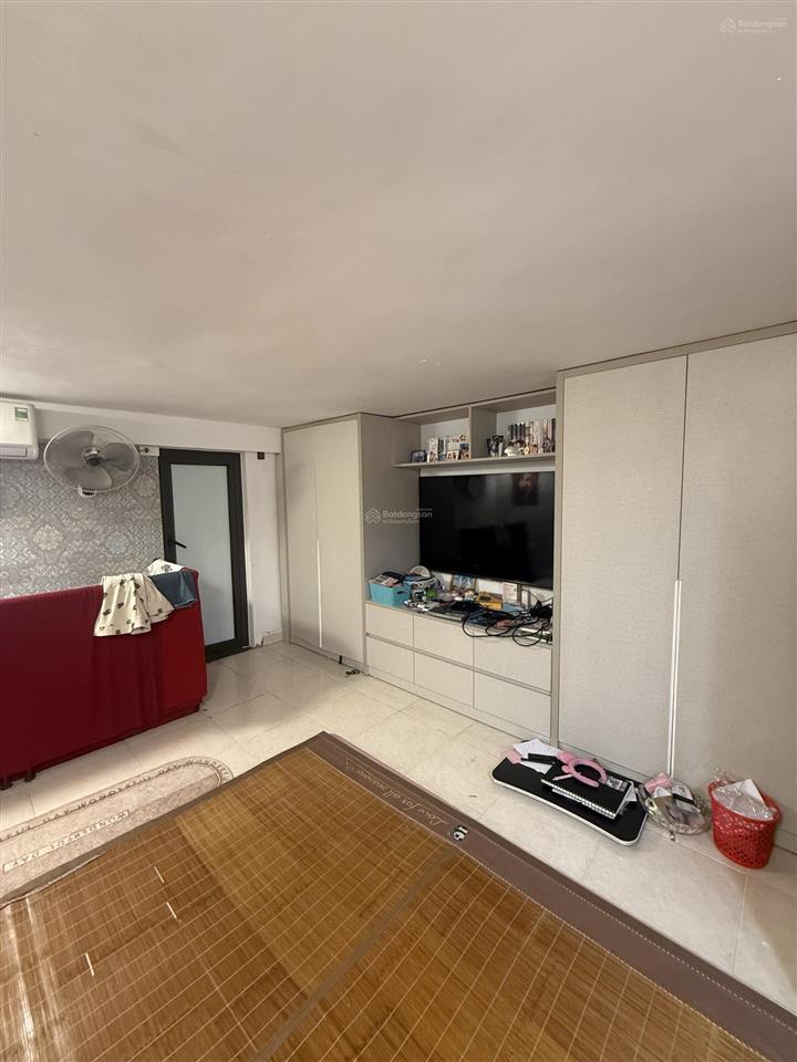 Nhỉnh 2 tỷ  tây hồ  58m2 2 tầng  nhà đẹp ở luôn  full nội thất  không có quy hoạch