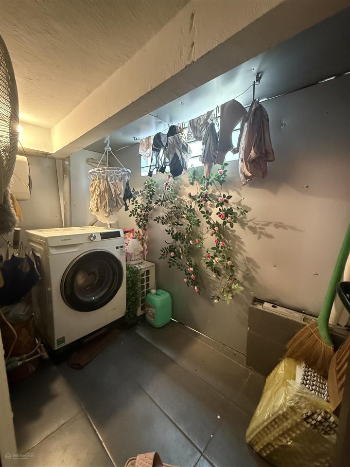 Nhỉnh 2 tỷ  tây hồ  58m2 2 tầng  nhà đẹp ở luôn  full nội thất  không có quy hoạch