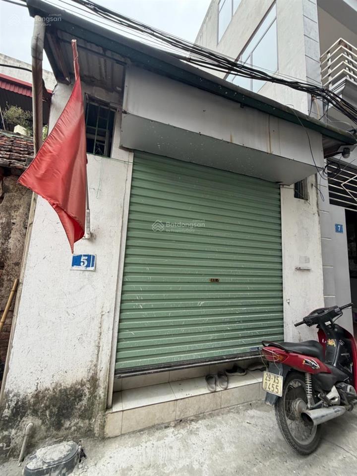 5.05 tỷ 35m2  long biên  trước nhà ba gác đỗ  10m ra ô tô tránh  sổ đỏ vuông đẹp