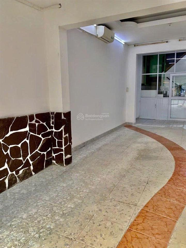 Cho thuê nhà mặt tiền lạc long quân, p.3, q.11. giá 14,5tr