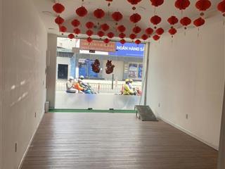 Cho thuê nhà mt hoàng văn thụ, p.4, q. tb 18tr